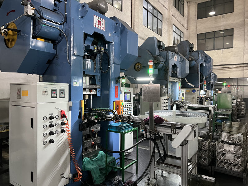 Ningbo XiaYi Electromechanical Technology Co.,Ltd. линия производства производителя